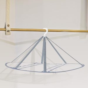 Flat Mesh Laundry Drying Net for Sweaters, Shoes and Socks - Image 5